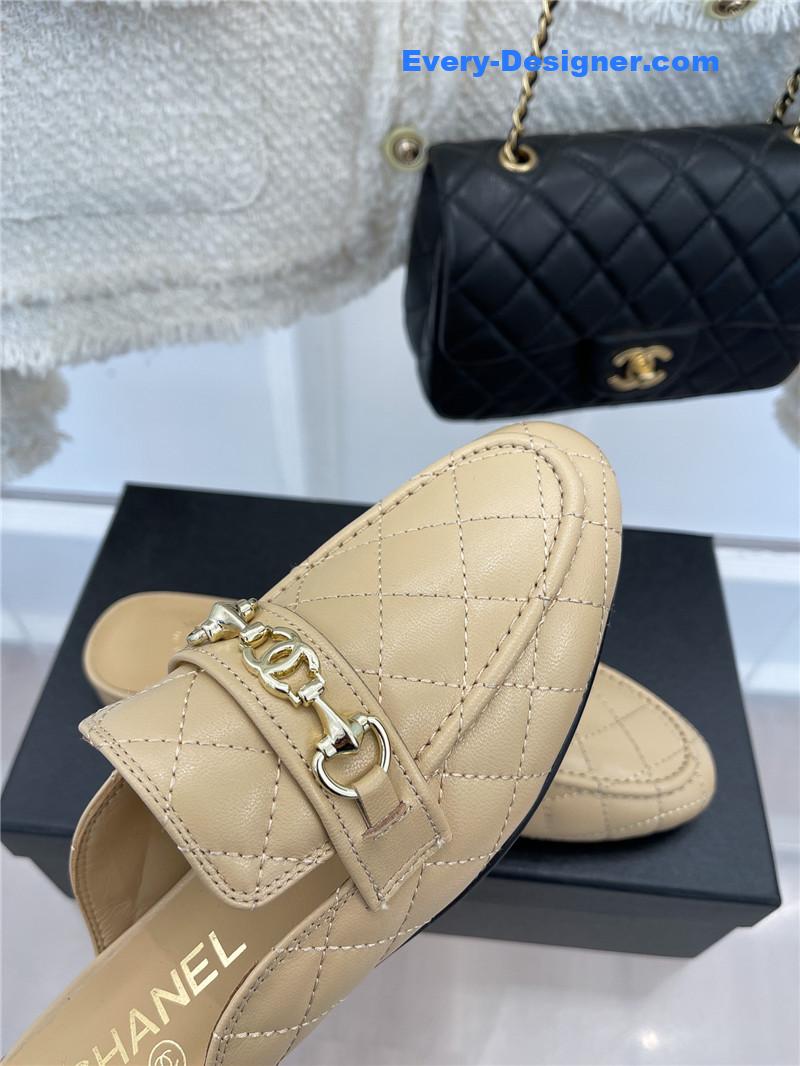 CC rhombic horsebit loafer slippers