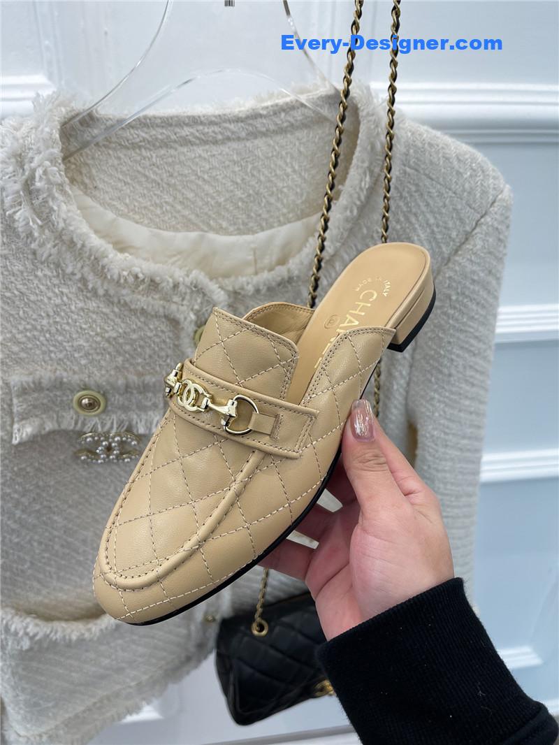 CC rhombic horsebit loafer slippers