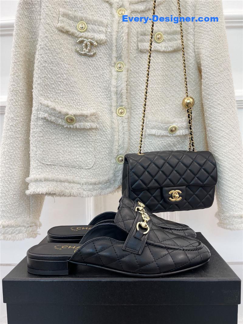 CC rhombic horsebit loafer slippers