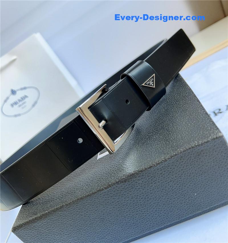 Pra*a enamelled metal triangle logo belt