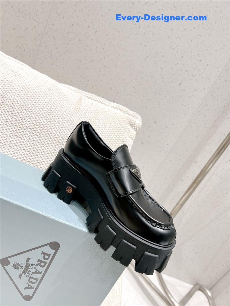 Pra*a patent leather loafers