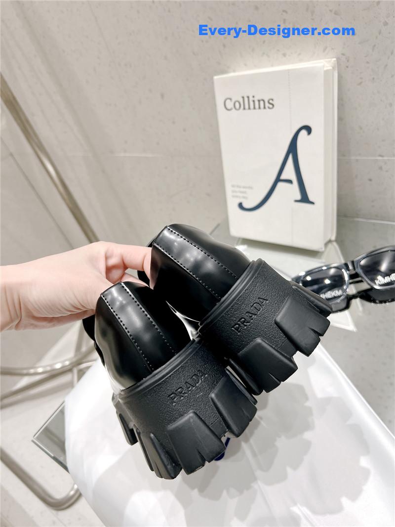 Pra*a patent leather loafers