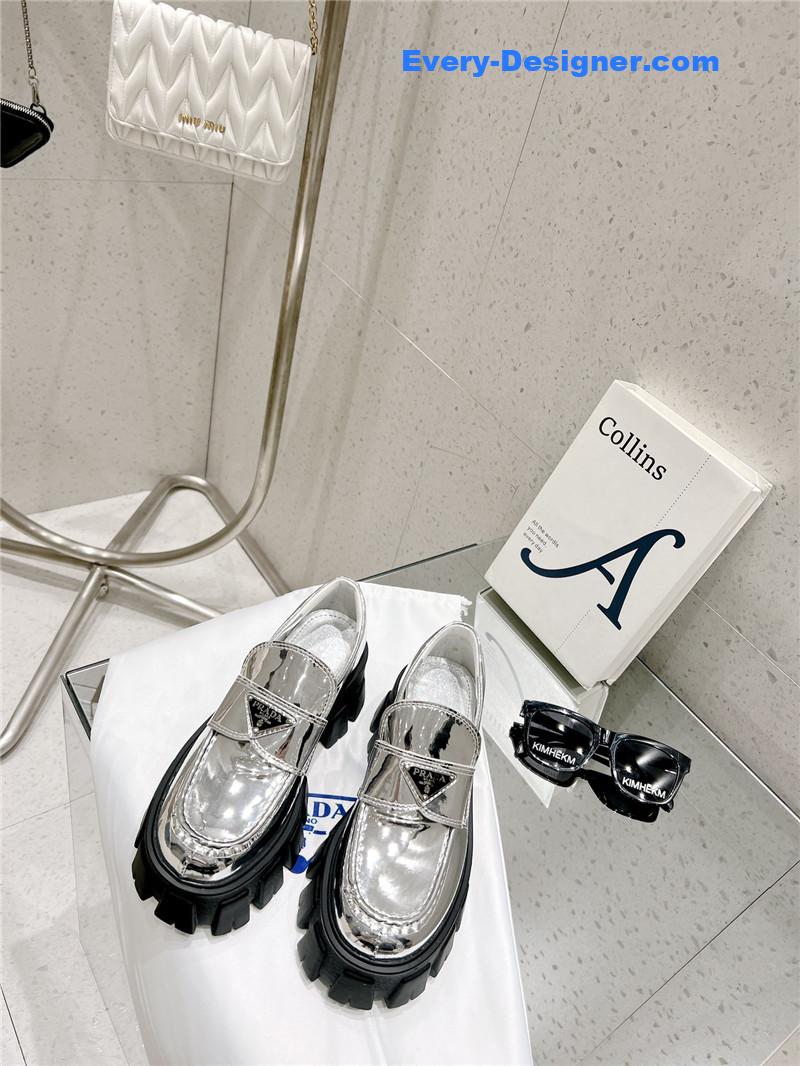 Pra*a patent leather loafers