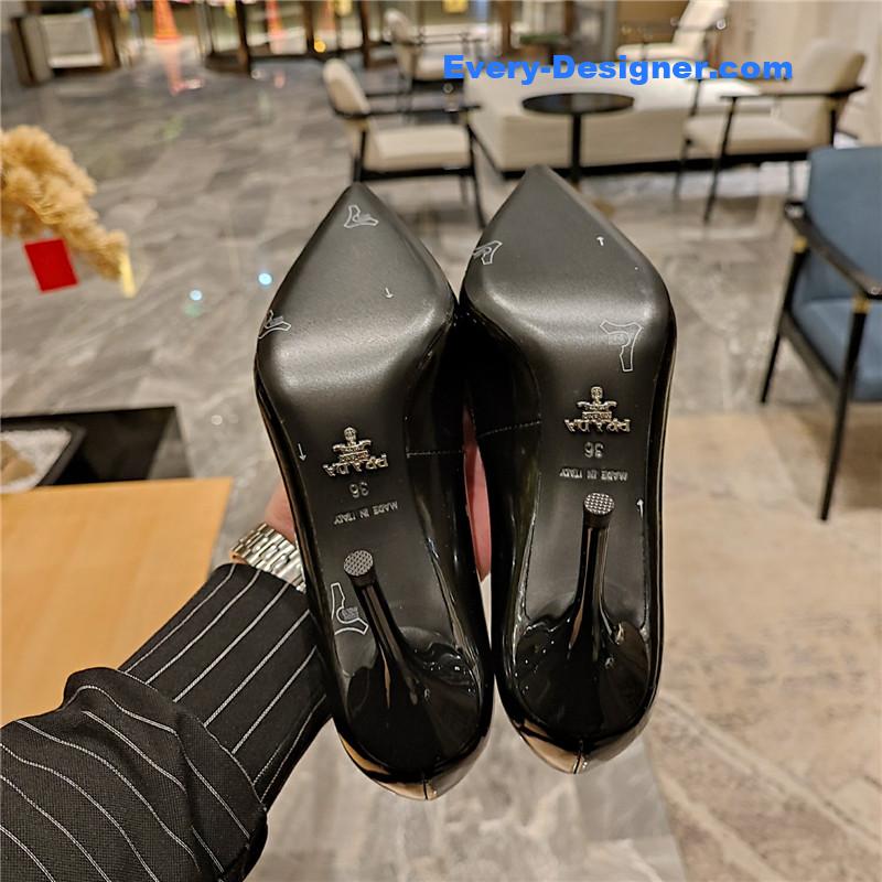 Pra*a high heels