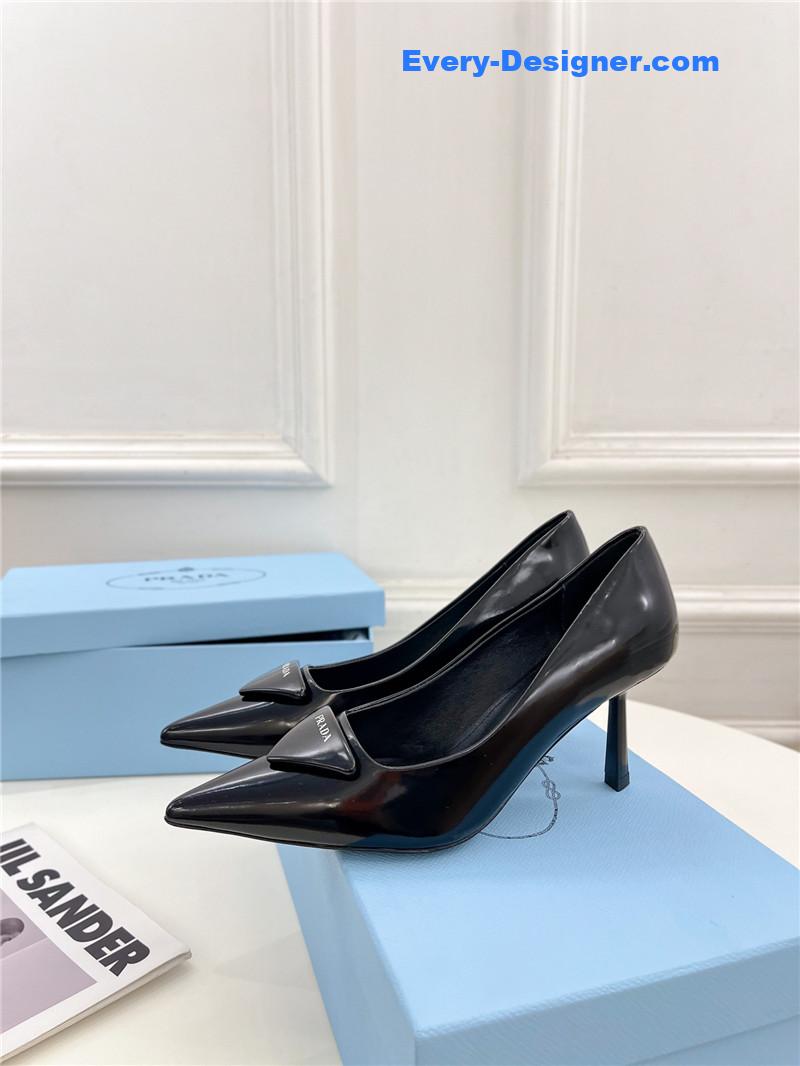 prada counter catwalk pointy sandals