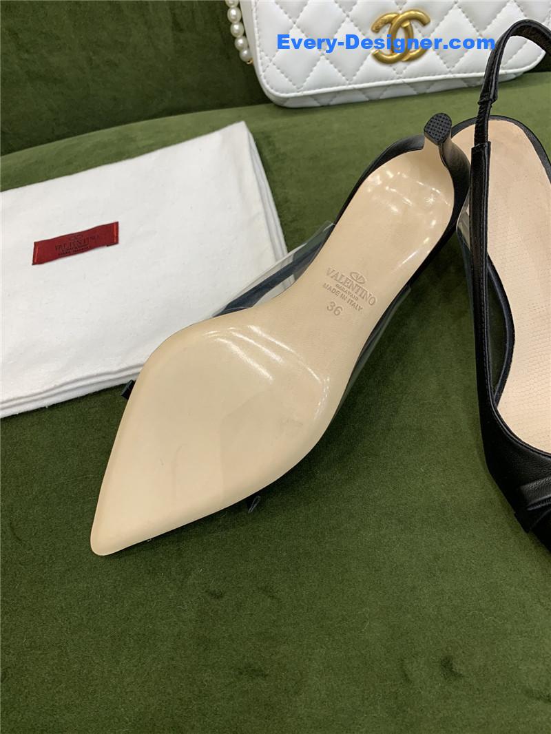 Va1e*ntin0 new lace pointed toe back empty shoes