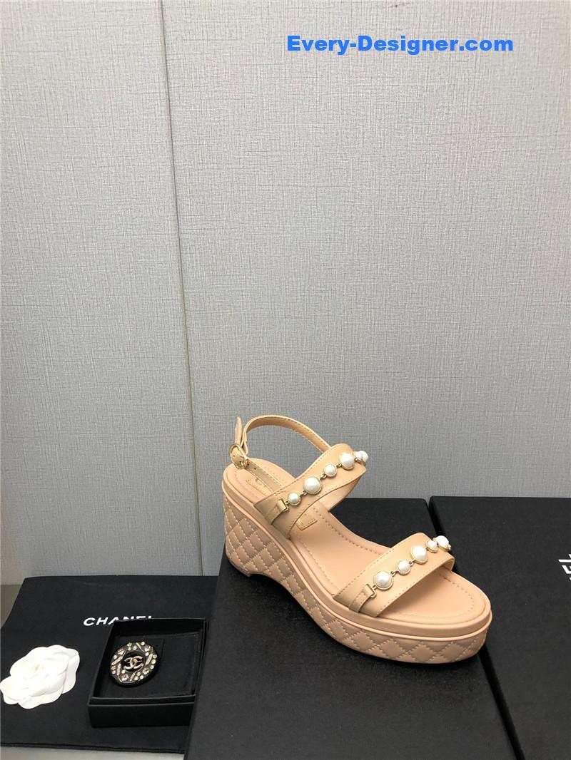 CC pearl series slippers