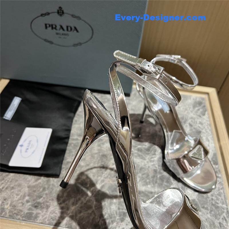 Pra*a early spring new popular style sandals