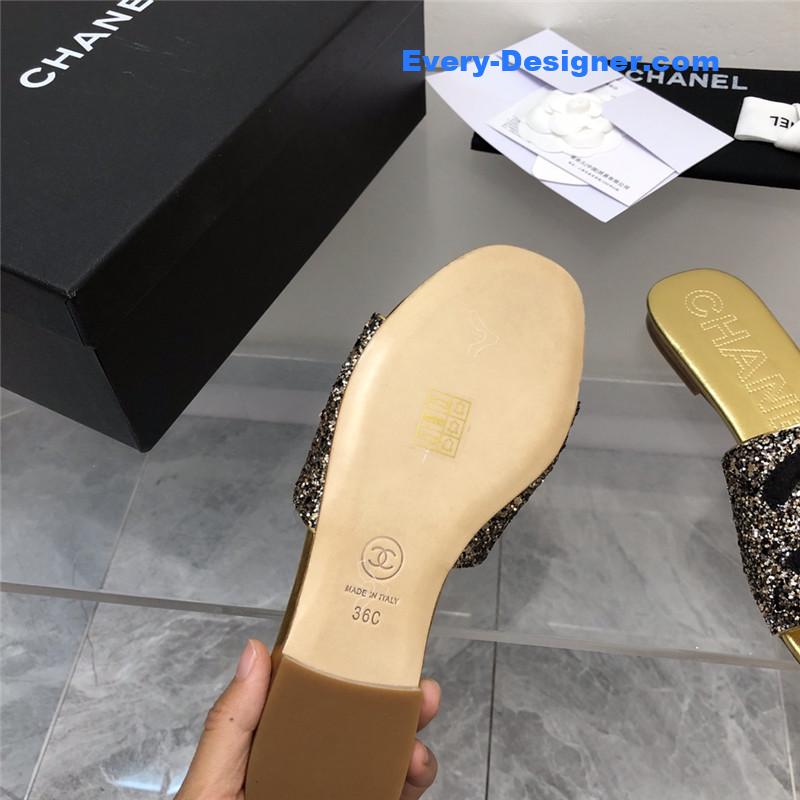 CC classic holiday style slippers