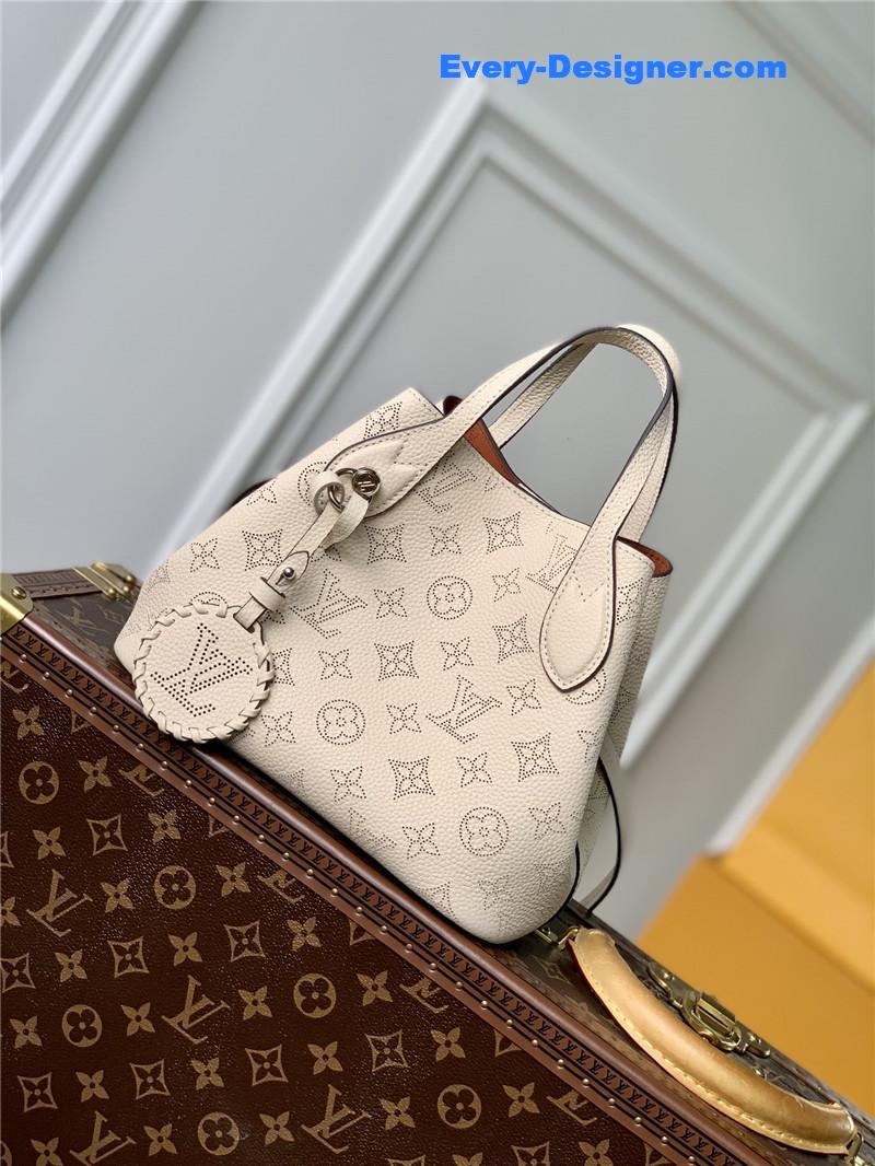 louis vuitton LV blossom small mahina bag