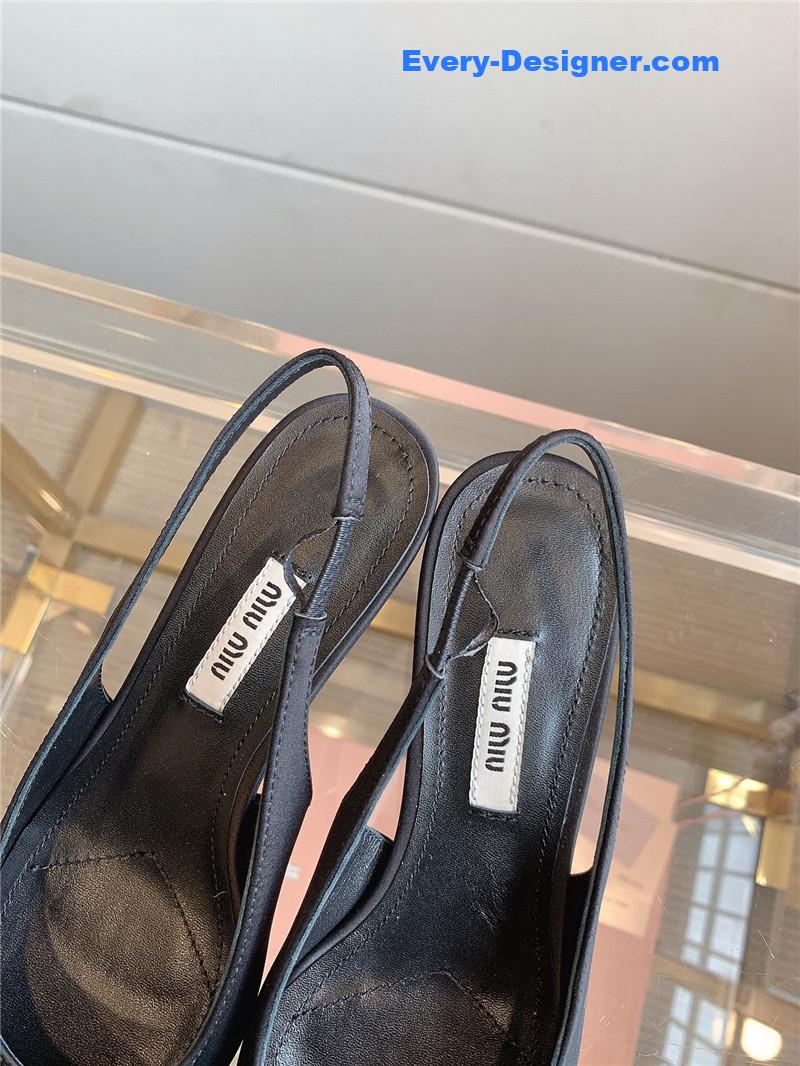 miumiu new pointed bowknot kitten heels