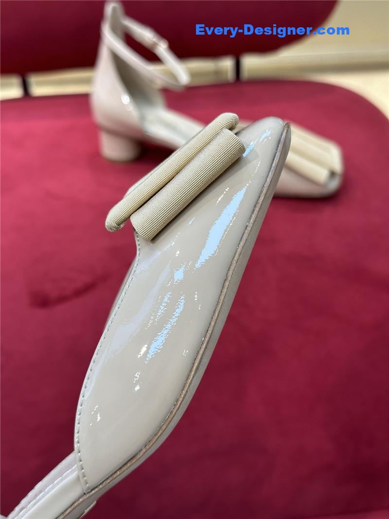 D10r spring summer hollow shoes