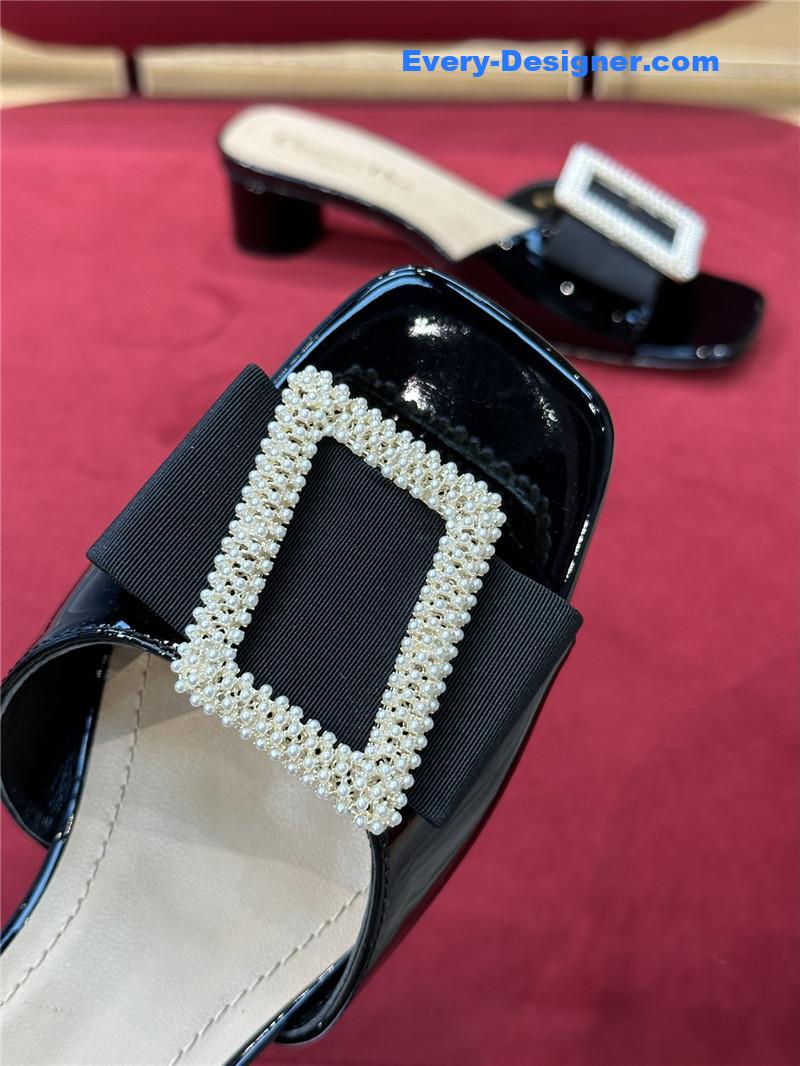 D10r spring summer small heel slippers