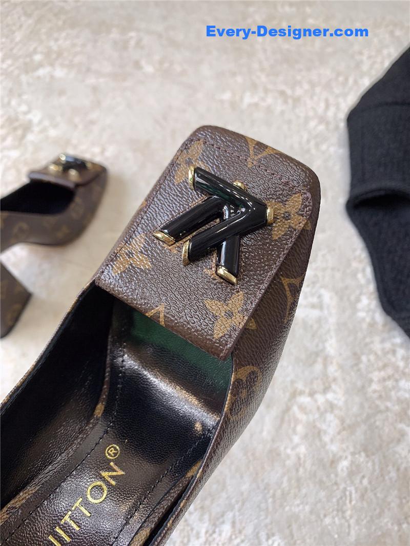 l0vis Vvtt0n lv shake high heels