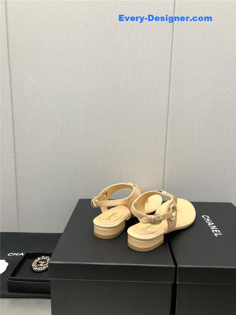 CC new C buckle sandals
