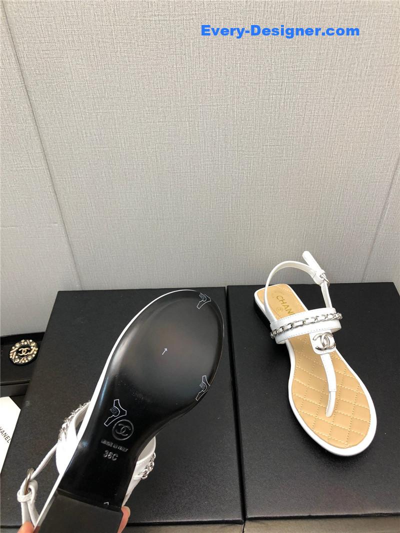 CC new C buckle chain sandals