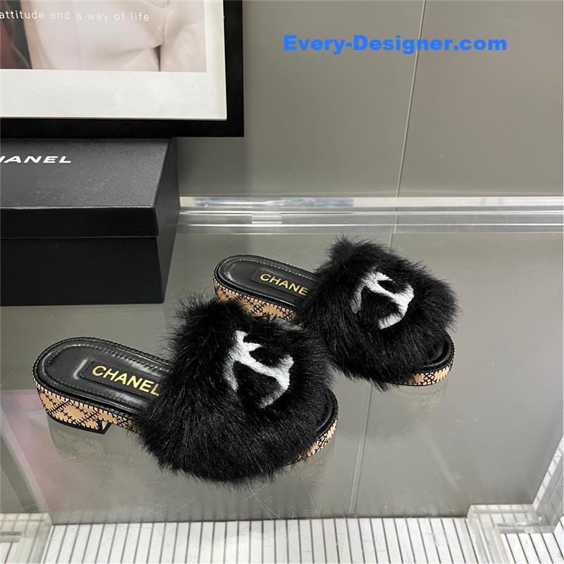CC new wool slippers