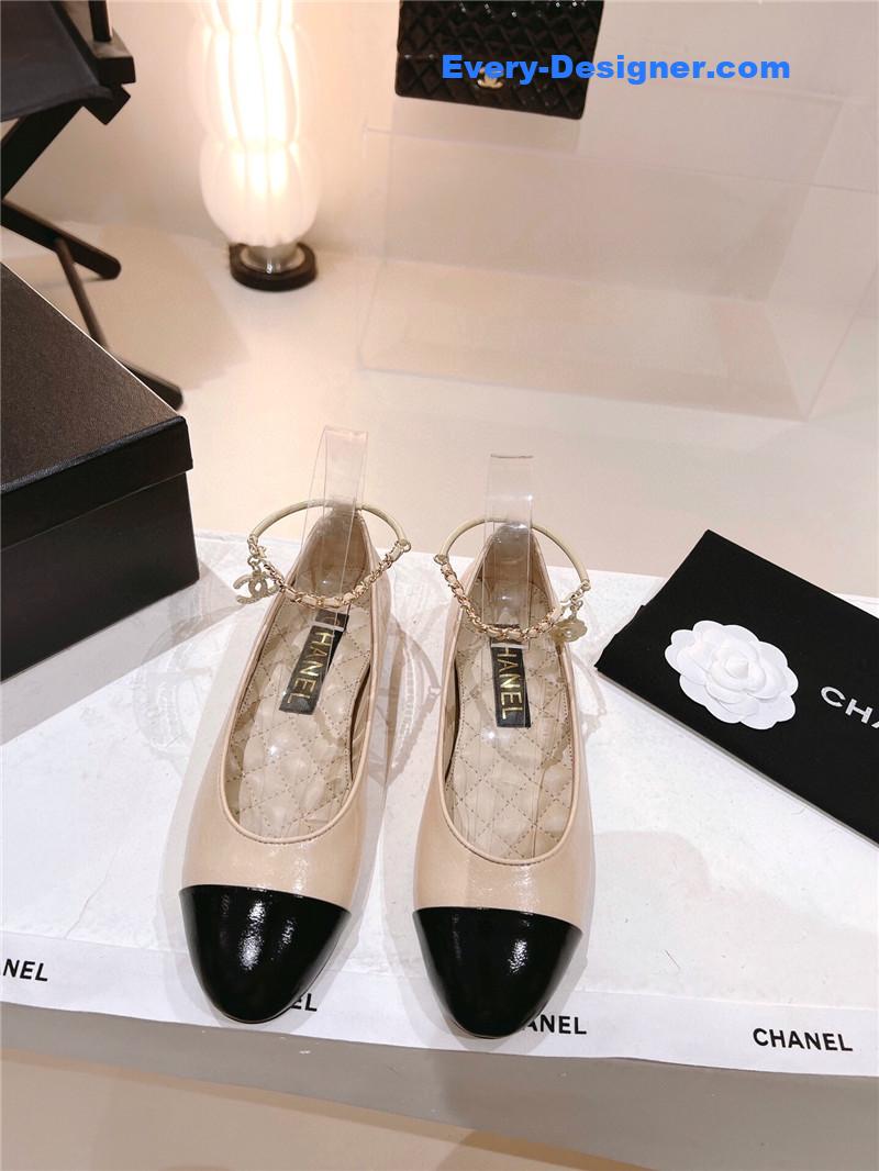 CC 23C pearl Mary Jane shoes