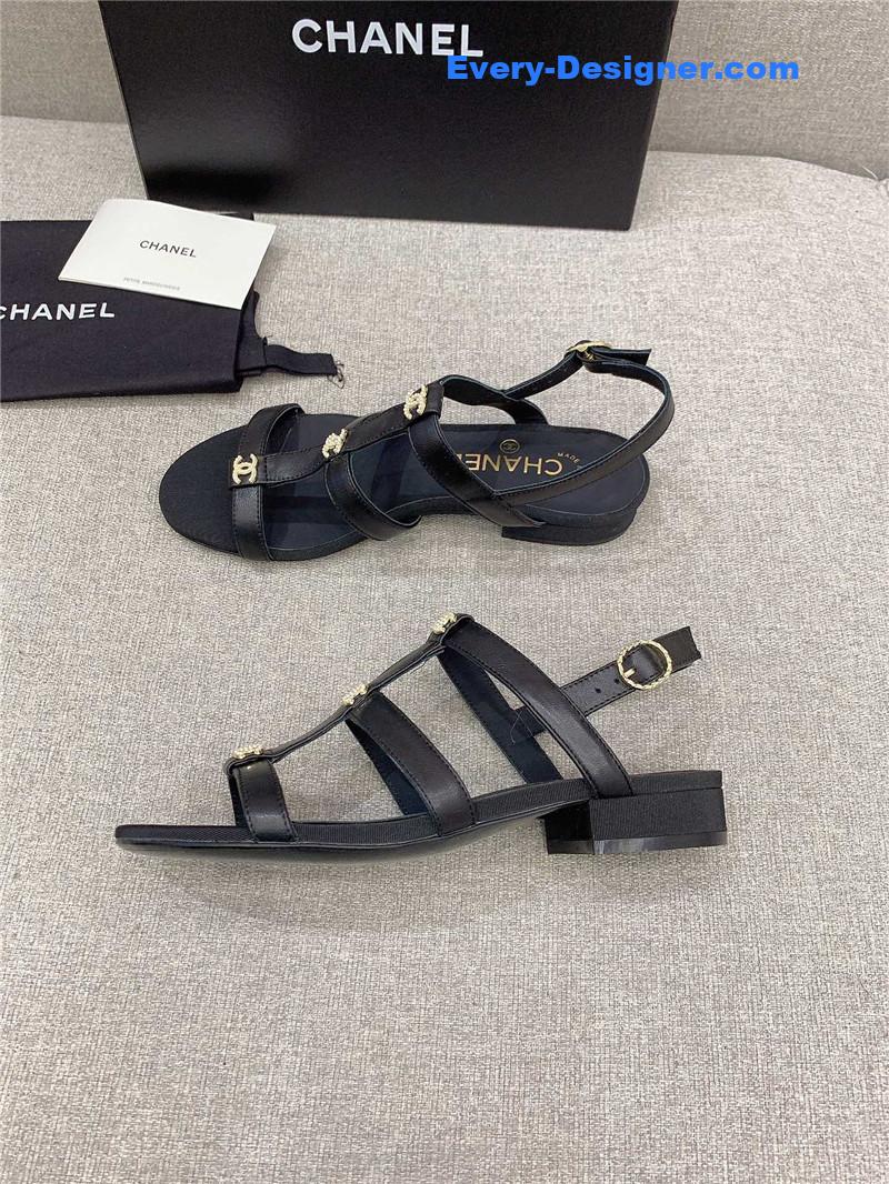 CC new flat sandals
