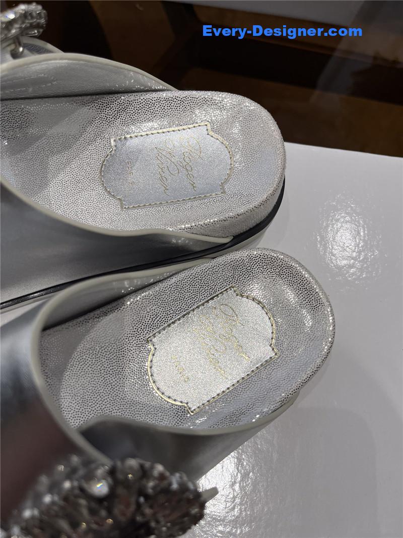 Roger vivier new rhinestone buckle sandals