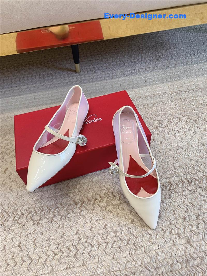 Roger vivier new pointed toe flat Mary Jane shoes