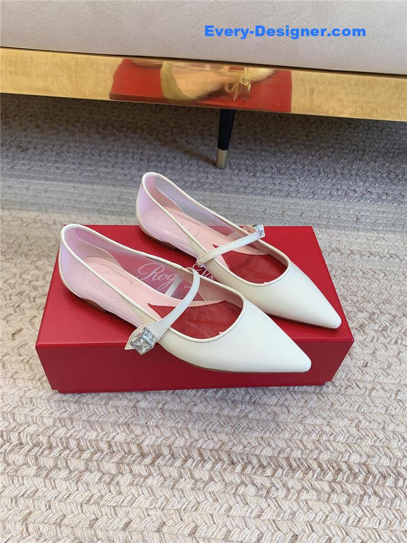 Roger vivier new pointed toe flat Mary Jane shoes