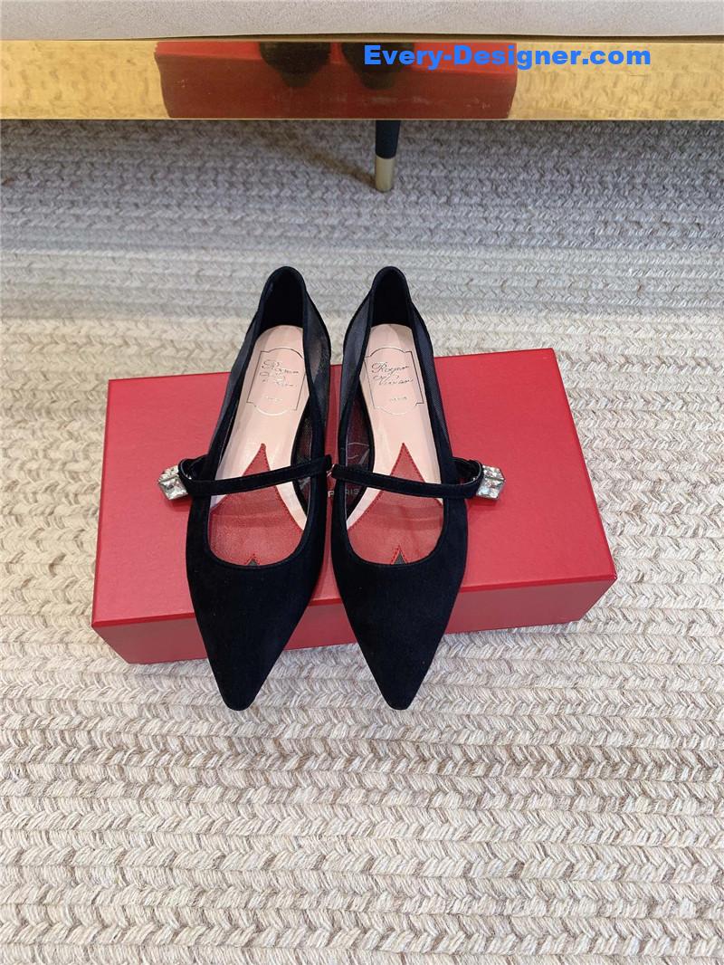 Roger vivier new pointed toe flat Mary Jane shoes