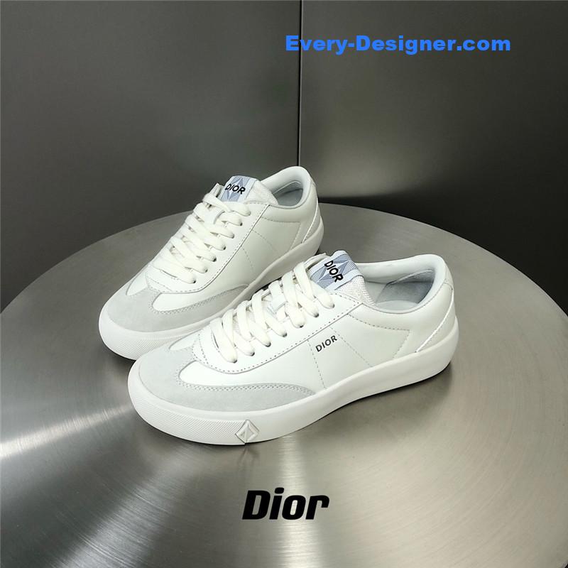 D10r low top sneakers