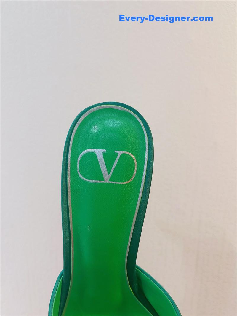 Va1e*ntin0 spring summer all-match high-heeled slippers