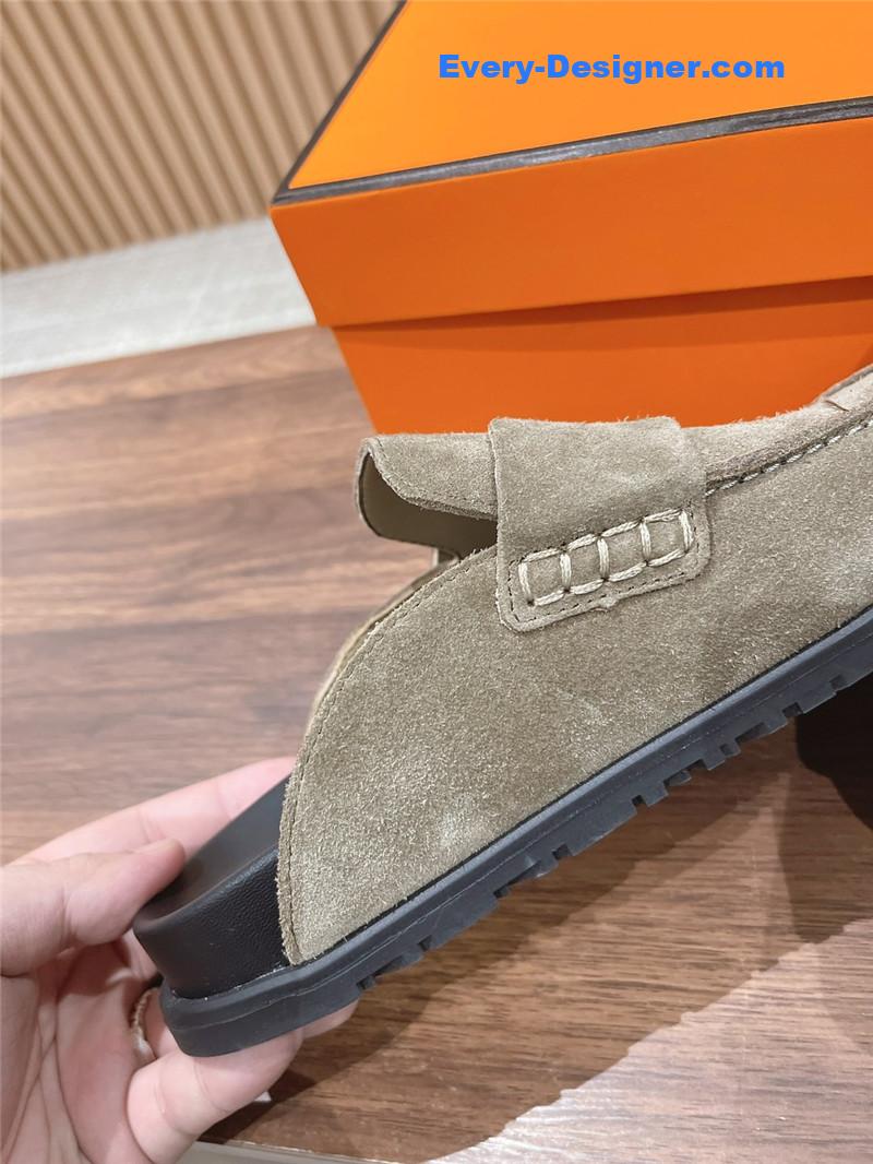 H**me5 moe mueller’s half -drooping shoes