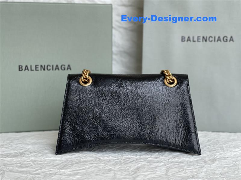 Ba1en*iaga crush small chain bag