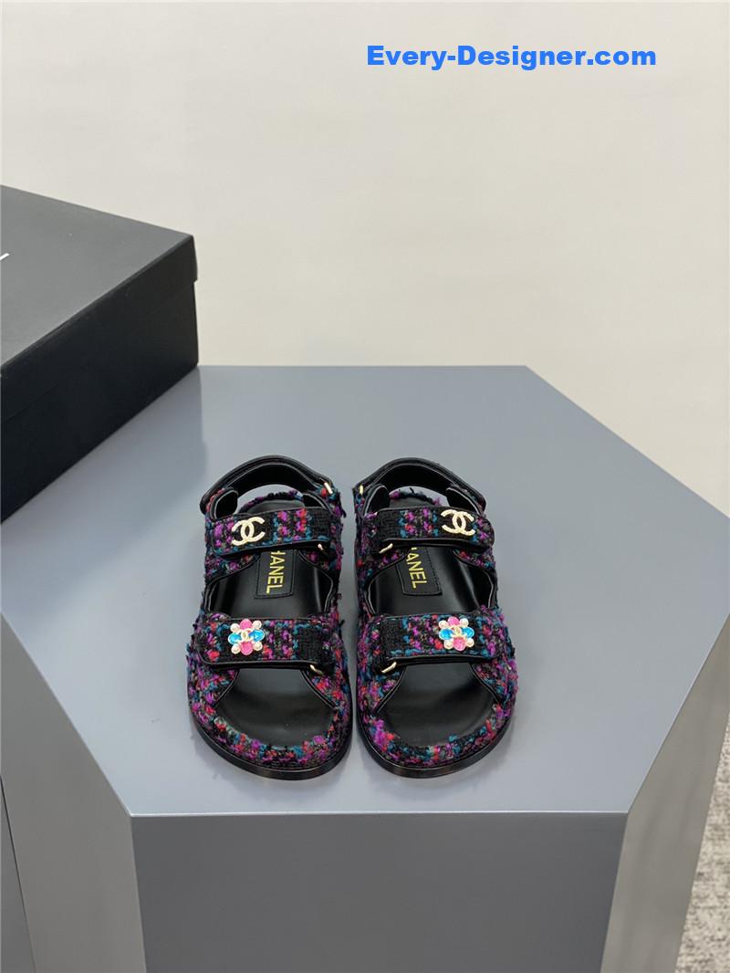 CC classic pearl buckle Velcro sandals