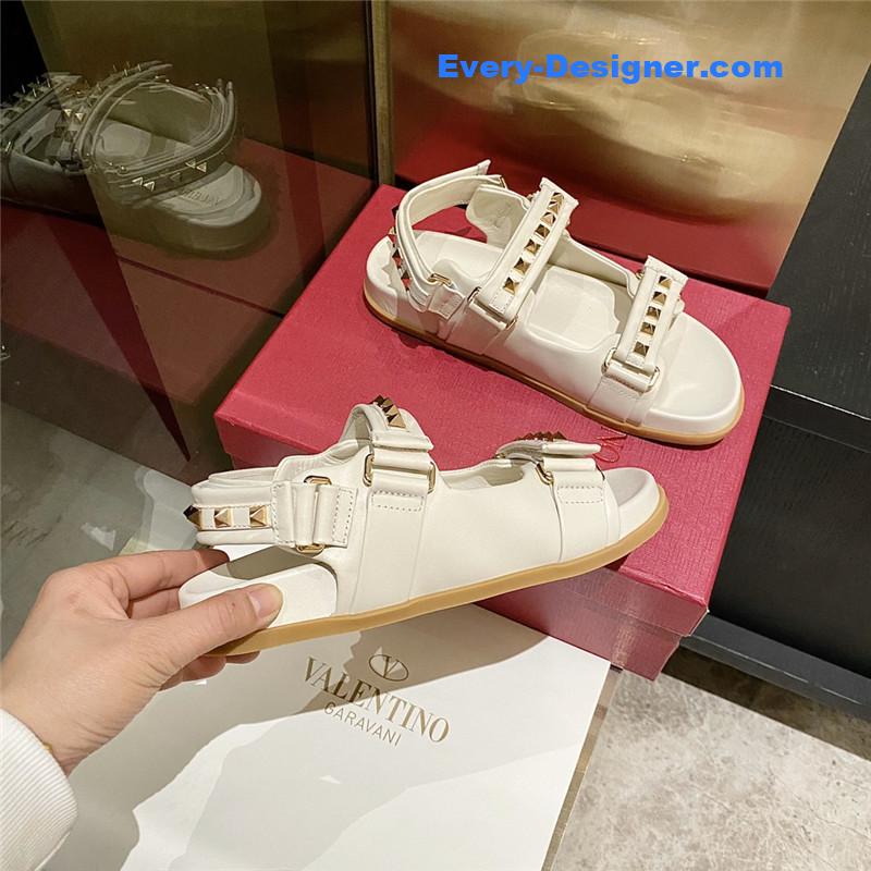 Va1e*ntin0 beach stud sandals in leather with velcro