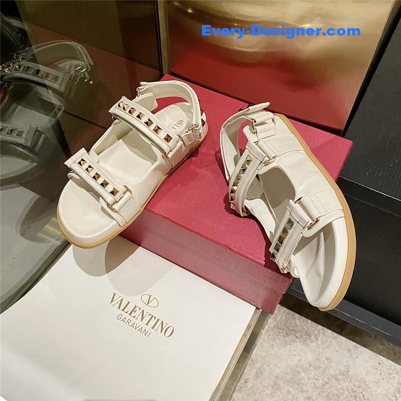 Va1e*ntin0 beach stud sandals in leather with velcro