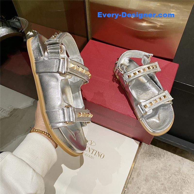 Va1e*ntin0 beach stud sandals in leather with velcro