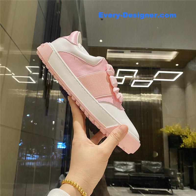 Roger vivier full leather diamond buckle tassel loafers