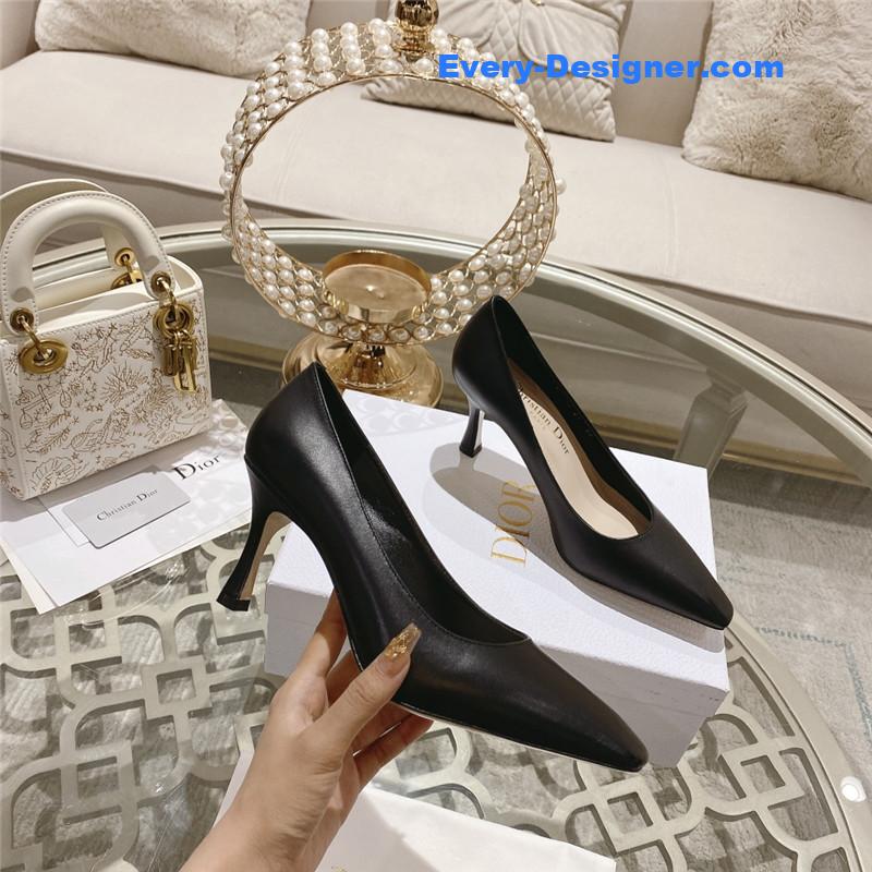 D10r spring and summer classic retro high heel shoes