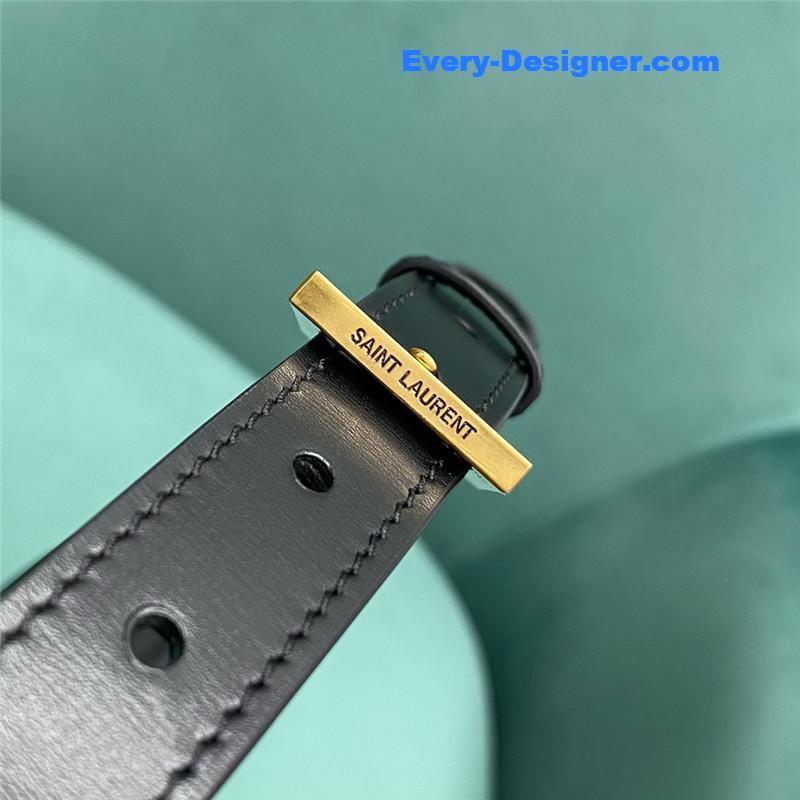 Y51 solferino box bag