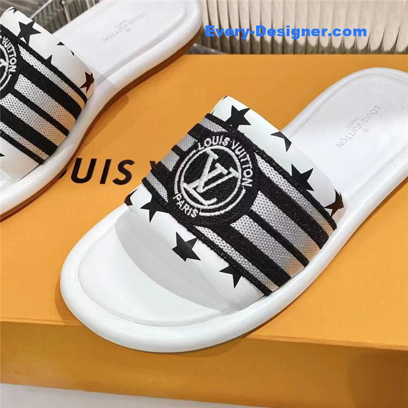 l0vis Vvtt0n lv counters feature the latest slippers