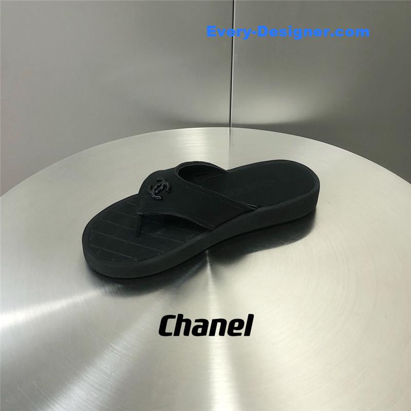 CC flip flops