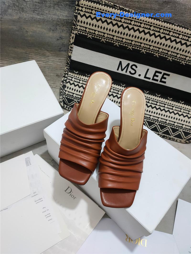 D10r leather high heel sandals