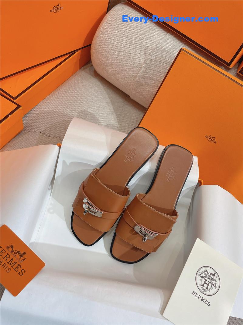Hermes new Giulia flat kelly buckle slippers