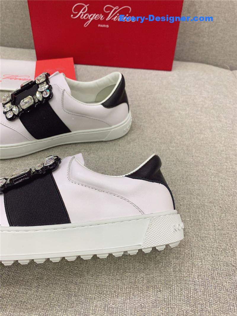 roger vivier new D1am0nd buckle casual shoes