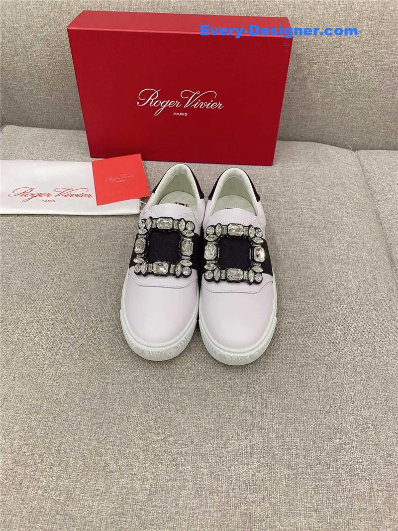 roger vivier new D1am0nd buckle casual shoes