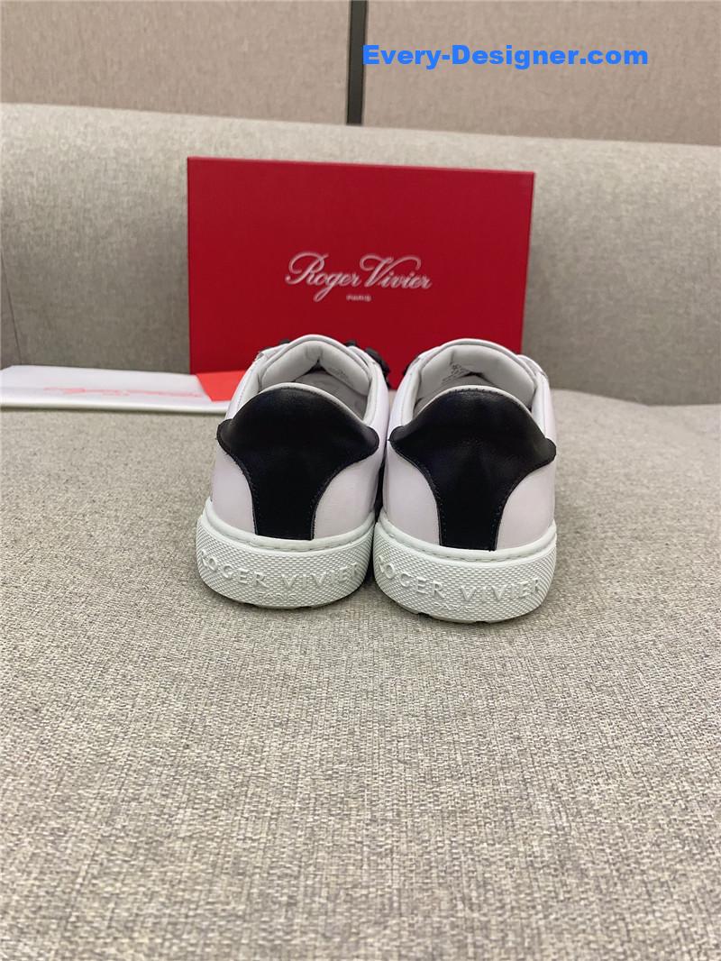 roger vivier new D1am0nd buckle casual shoes