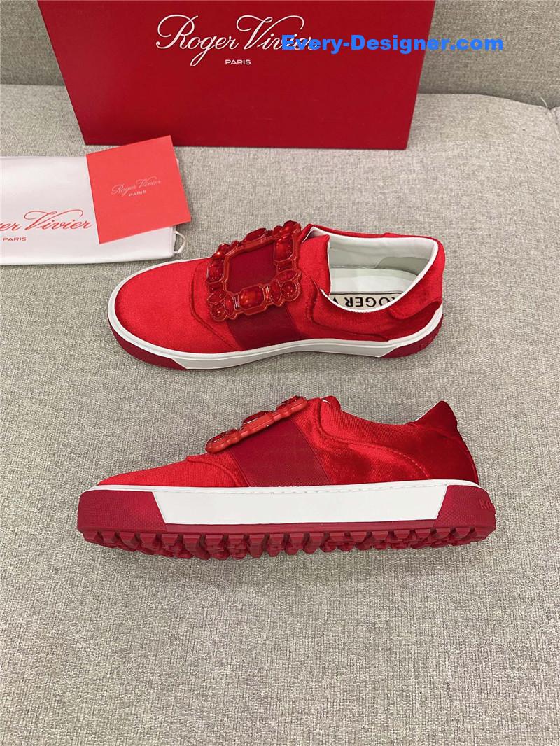 roger vivier new D1am0nd buckle casual shoes