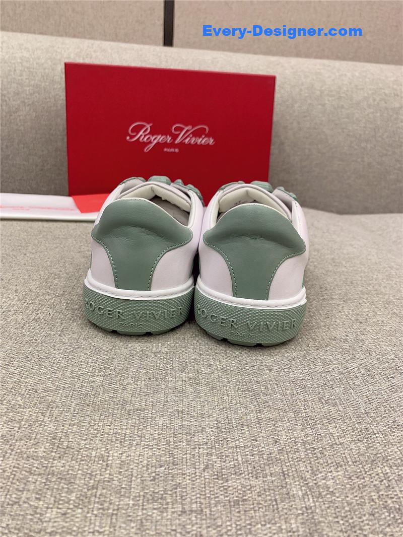 roger vivier new D1am0nd buckle casual shoes