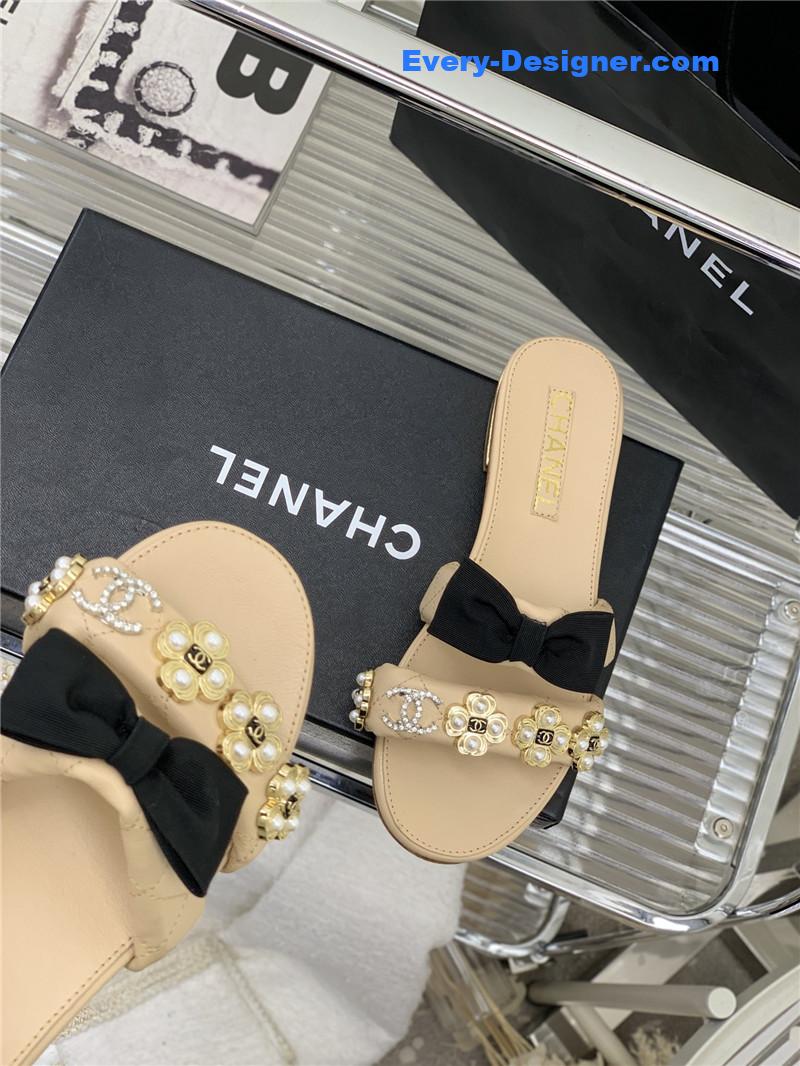 CC sheepskin lozenge slippers