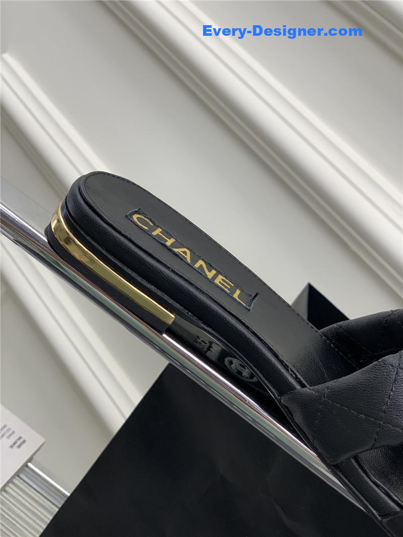 CC sheepskin lozenge slippers