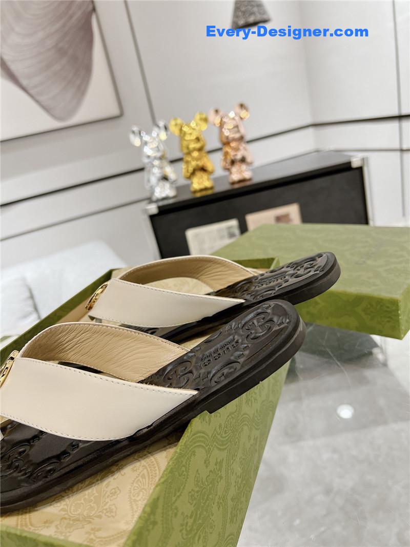 Gvc*1 interlocking double g flip flops